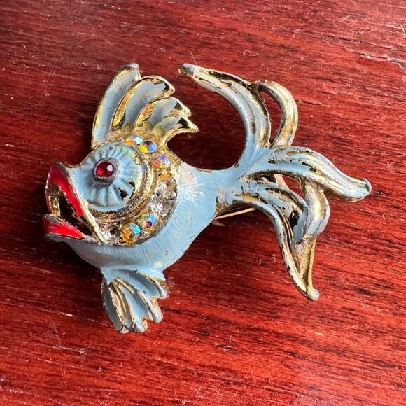 Vintage Enamel Fish Brooch - Picture 4 of 10